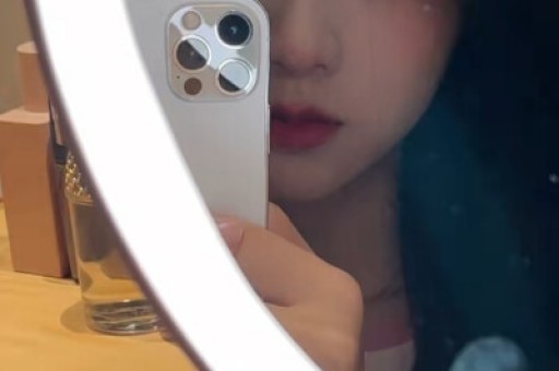 K-POP编舞师与顶流女星恋情曝光网友爆料引发热议