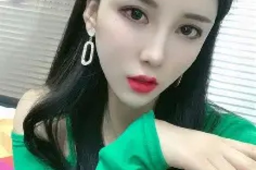 明星八卦爆！赵露思、谢娜、刘昊然、潘粤明、孙俪、刘宪华、钟楚曦等艺人最新动态全揭秘！